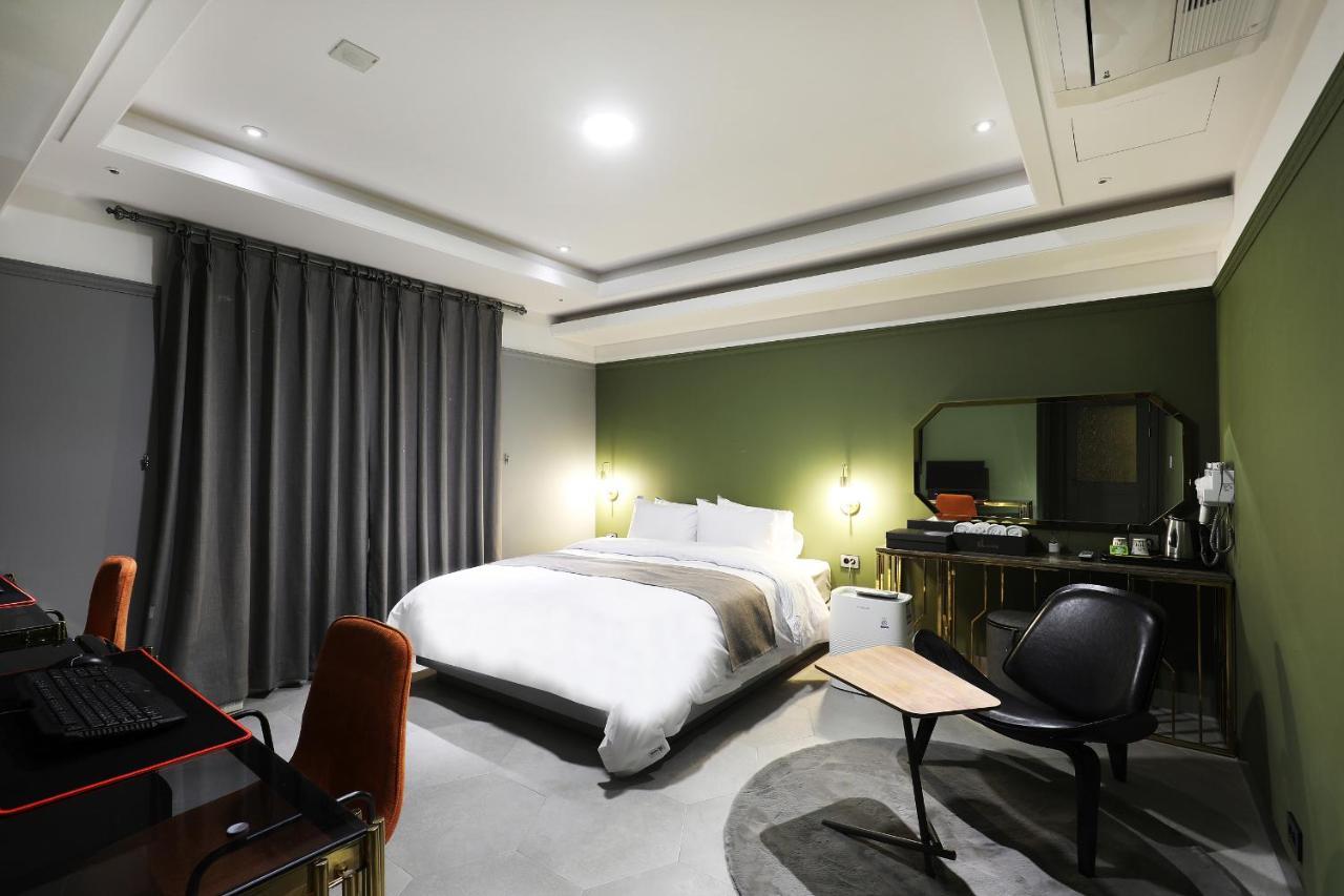 El Tower Hotel Gunsan Dış mekan fotoğraf